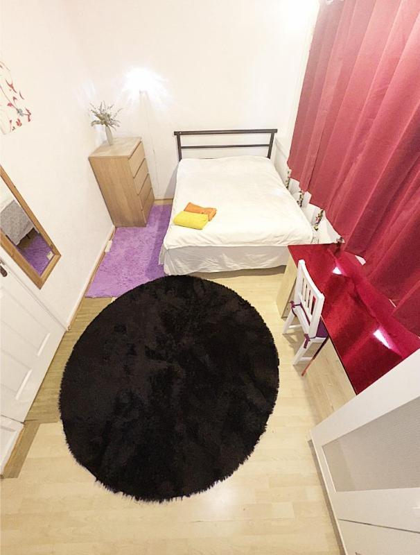 Excellent Double Rooms In Cheap Rate Around Central Лондон Екстер'єр фото
