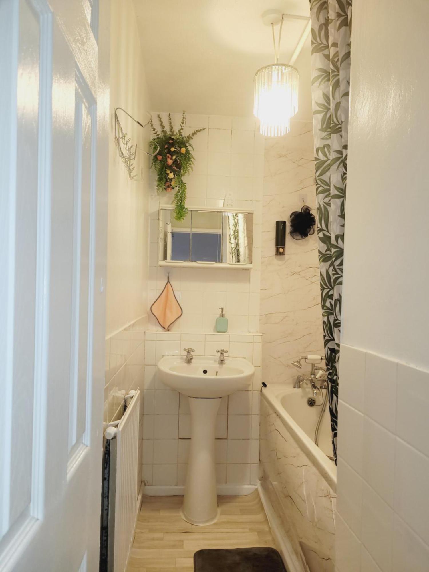 Excellent Double Rooms In Cheap Rate Around Central Лондон Екстер'єр фото