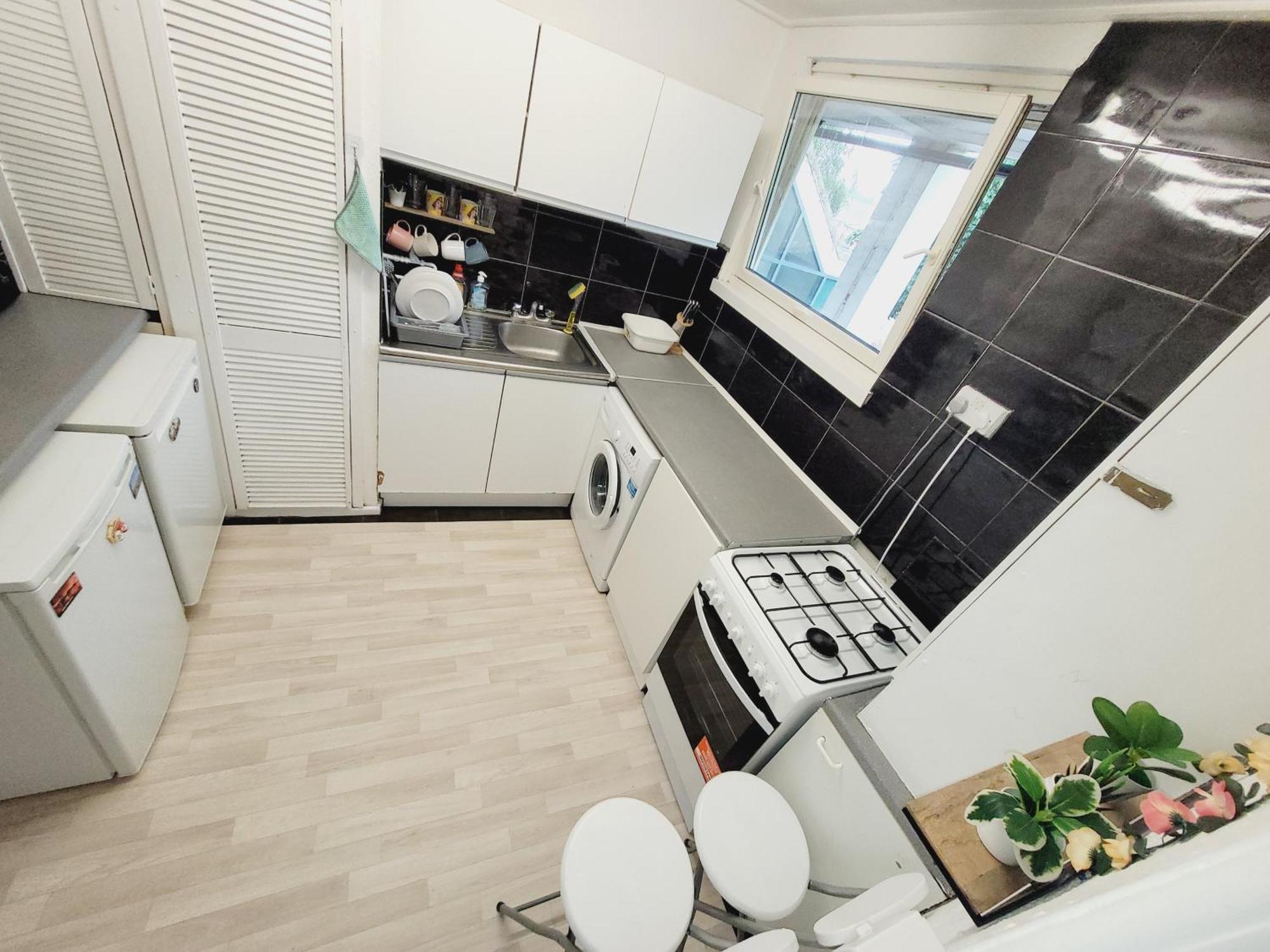 Excellent Double Rooms In Cheap Rate Around Central Лондон Екстер'єр фото